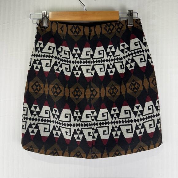 Zara Aztec Tribal Tiki Print Wrap Mini Skirt Women’s Size Small Sienna Brown - Picture 2 of 6